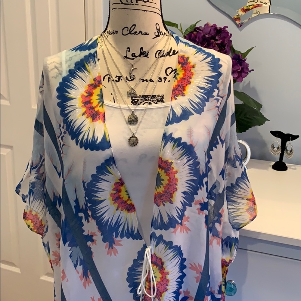 CLEARANCE! Anna Sheer Floral Print Kimono Cover Up NEW! - Picture 6 of 7